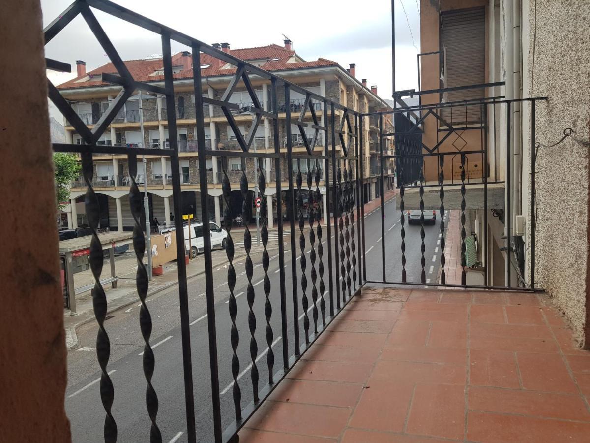 شقة Fantastic Pis A Oliana Alt Urgell Lleida Wifi المظهر الخارجي الصورة